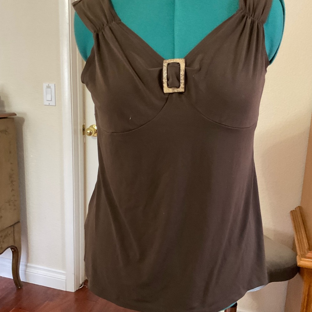 Brown sleeveless Xl tank